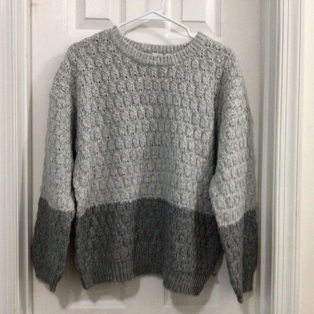 Roxy Sweater Two Toned medium